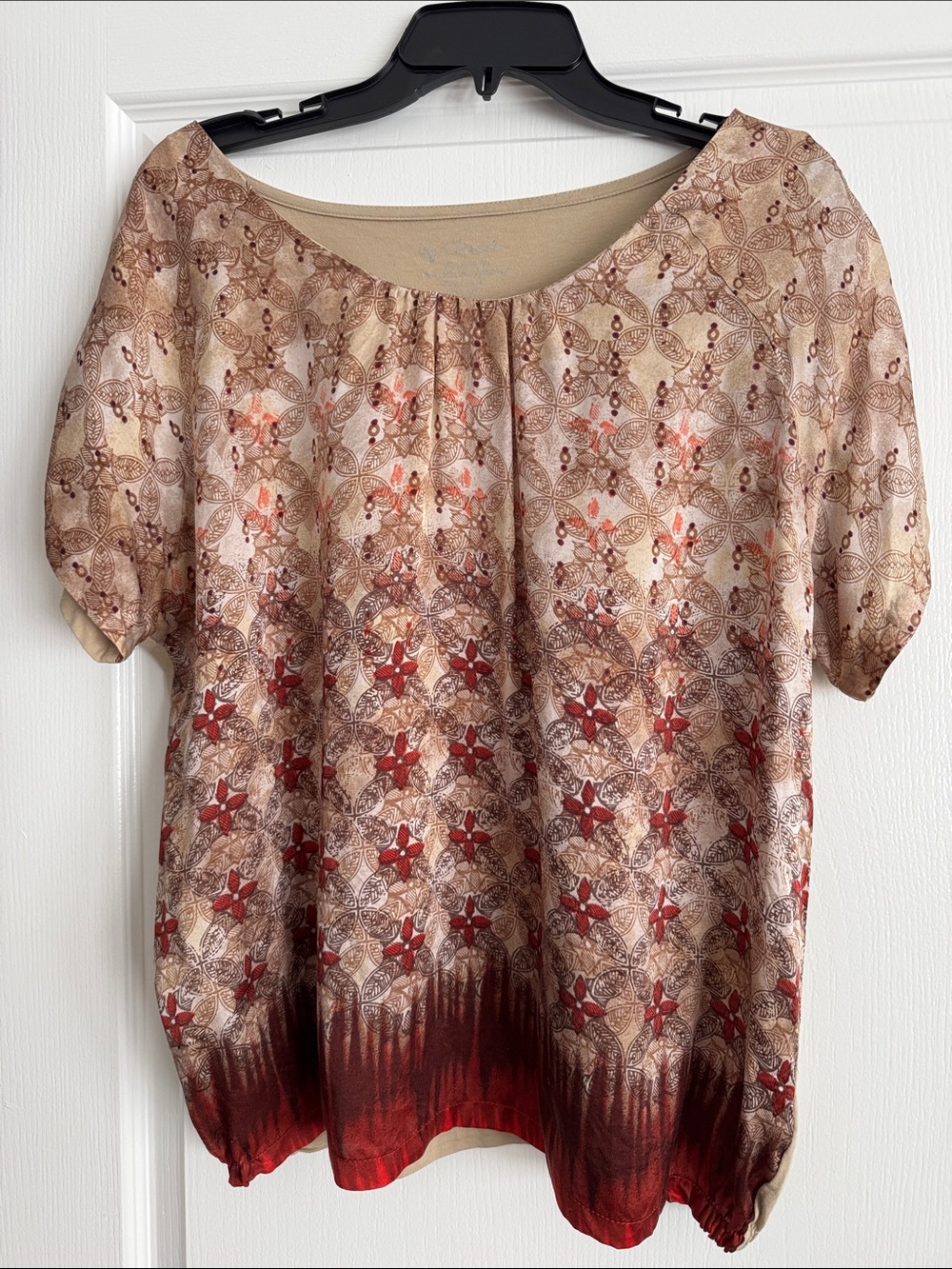 Chico's Beige and Red Floral-Print Short Sleeve Blouse